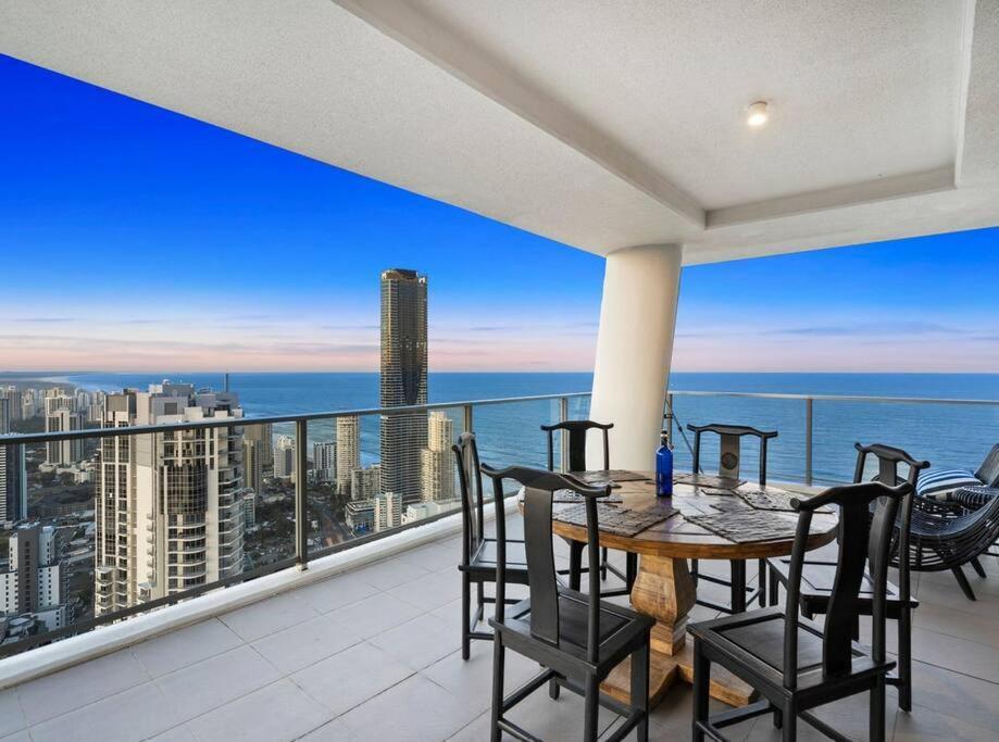 Exclusive Circle On Cavil Sub-Penthouse Luxury Apt - Hosted By Coastal Letting Gold Coast Exteriér fotografie