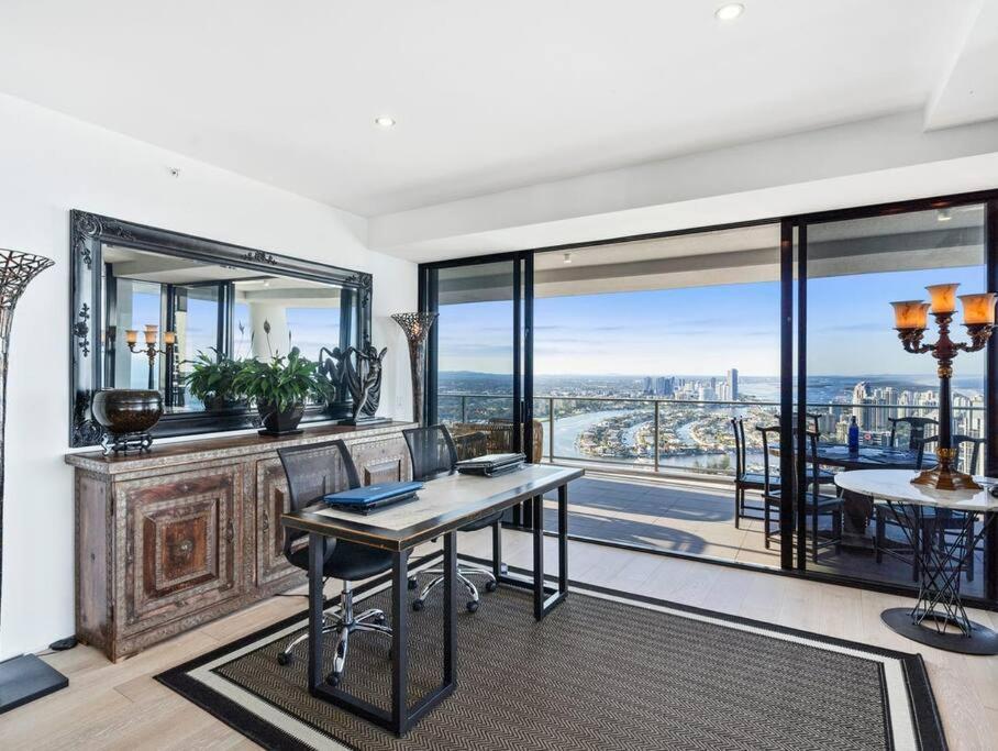 Exclusive Circle On Cavil Sub-Penthouse Luxury Apt - Hosted By Coastal Letting Gold Coast Exteriér fotografie