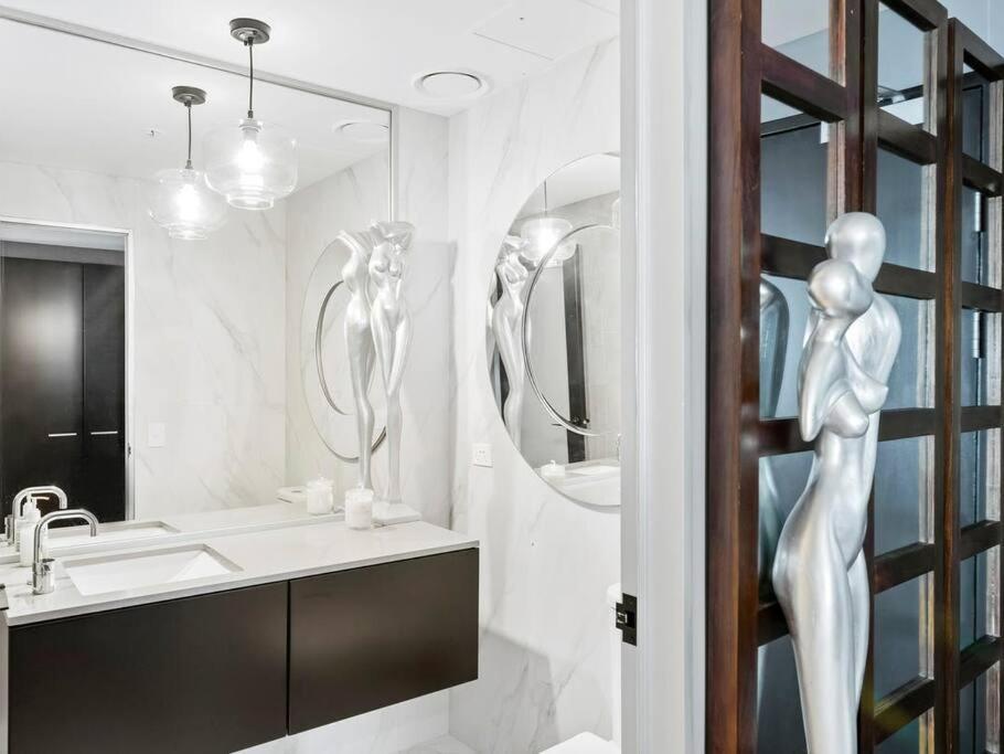 Exclusive Circle On Cavil Sub-Penthouse Luxury Apt - Hosted By Coastal Letting Gold Coast Exteriér fotografie